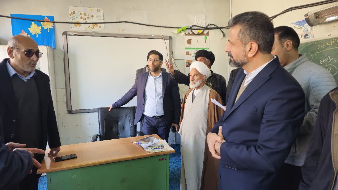 دومین بازدید میدانی مدیرکل آموزش و پرورش استان یزد از مدارس روستایی بخش خضرآباد