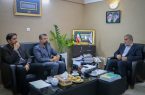 دیدار فرماندار اشکذر با دکتر جوکار با محوریت مسائل فرهنگی و درمانی شهرستان