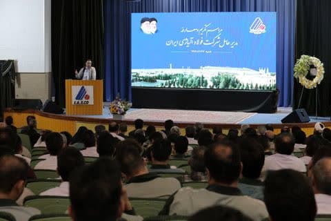 آیین معارفه مدیرعامل جدید فولاد آلیاژی ایران با تأکید بر تحول، بهره‌وری و مسئولیت اجتماعی برگزار شد