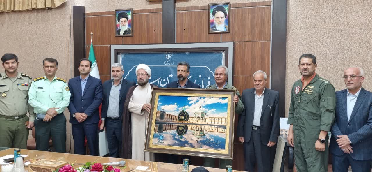 تجلیل از سرتیپ خلبان زارعنژاد اشکذری، قهرمان دفاع مقدس در شهرستان اشکذر