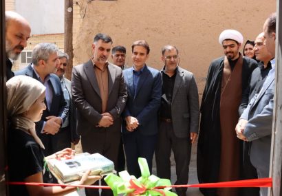افتتاح نمایشگاه آثار نقاشی درشهرستان اشکذر