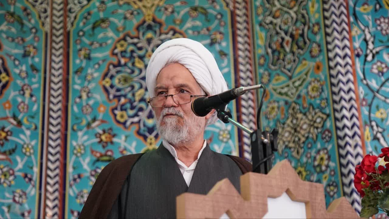 پناه بردن سران اسرائیل به آمریکا نشان از ضعف و زبونی آن‌ها دارد