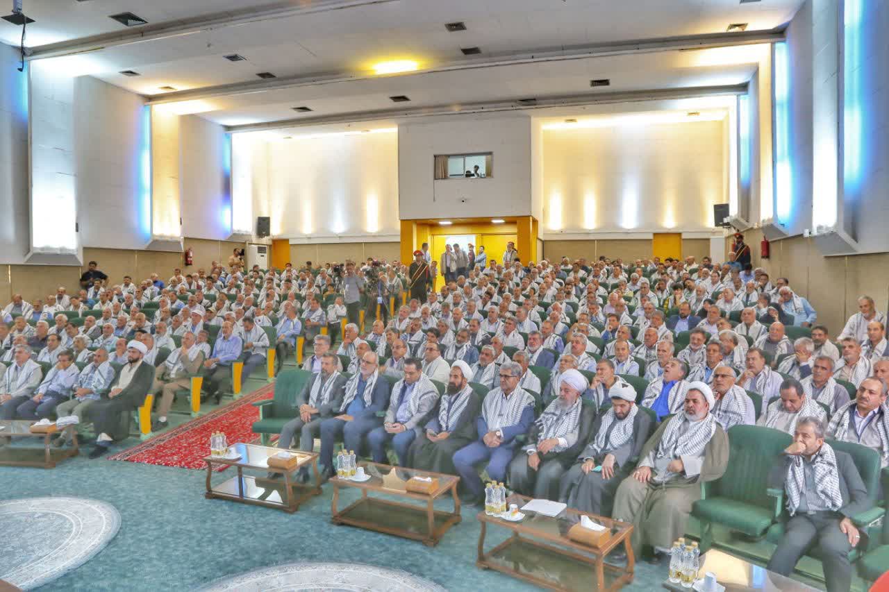 برگزاری همایش بزرگ آزادگان وطن در استان یزد