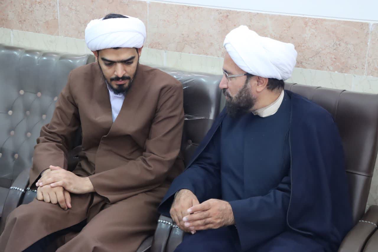 نشست امام جمعه اشکذر با رئیس سازمان تبلیغات اسلامی شهرستان اشکذر