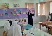 اجرای برنامه های شاد کتاب محور با حضور پرشور اعضای کودک در کتابخانه های شهرستان اشکذر