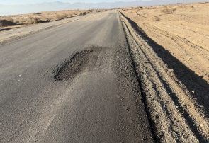 آسفالت سهماههای که از نفس افتاد؛ جاده حسینآباد قربانی بیپاسخگویی مسئولان