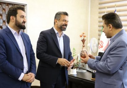 دیدار فرماندار و رئیس شورای آموزش و پرورش شهرستان اشکذر با مدیرکل نوسازی، توسعه و تجهیز مدارس استان یزد دیدار فرماندار و رئیس شورای آموزش و پرورش شهرستان اشکذر با مدیرکل نوسازی، توسعه و تجهیز مدارس استان یزد