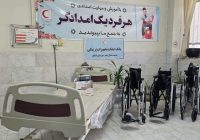 اهدای تجهیزات پزشکی توسط خیرین شهرستان اشکذر به جمعیت هلال احمر