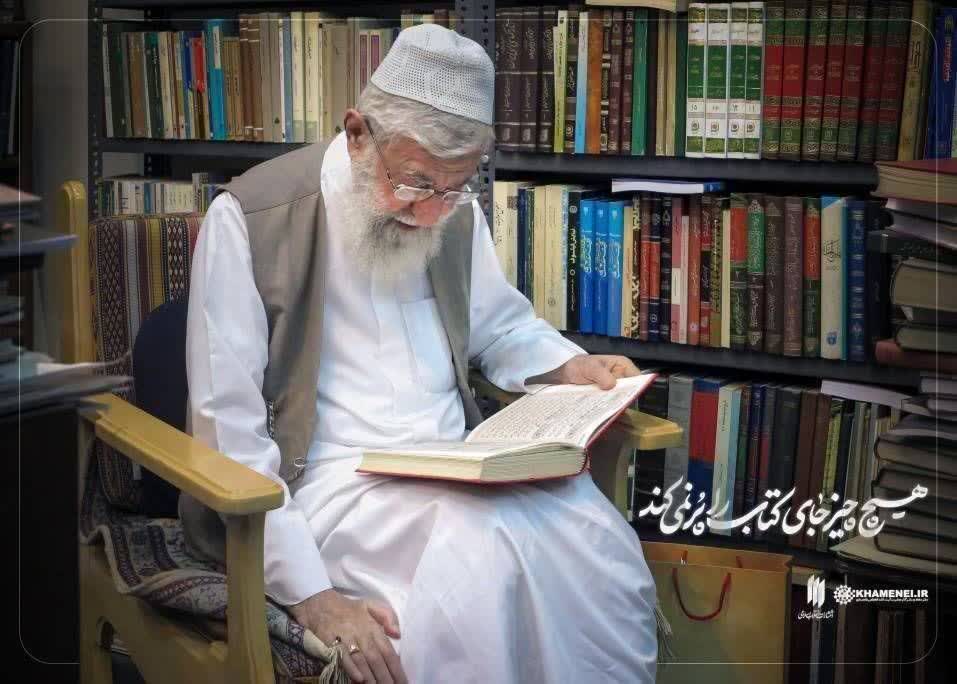 گشتی در کتابخانه شخصی امام شهید انقلاب