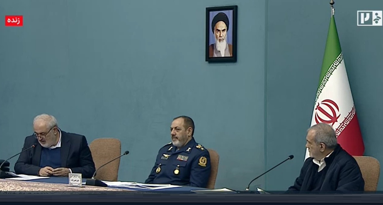 ۷۰۹ مگاوات ظرفیت نیروگاه حرارتی جدید همزمان با دهه فجر افتتاح شد/ تخصیص ۳۵۲ همت به پروژههای وزارت نیرو در یک سال گذشته