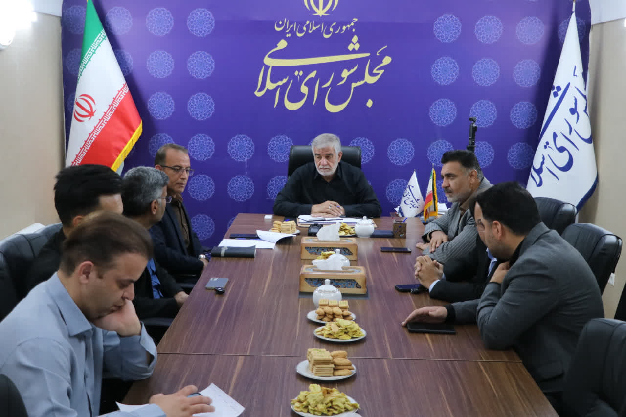 نشست بررسی و تعیین تکلیف بیمارستان خیریه امام رضا(ع) شمسی