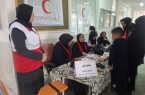 ارائه خدمات رایگان پزشکی در روستای صدرآباد توسط کاروان سلامت هلال‌احمر اشکذر