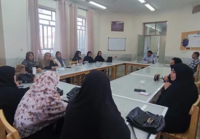 کتاب «جاده»در پنچاه و هفتمین نشست دوشنبه کتاب مجومرد شهرستان اشکذر