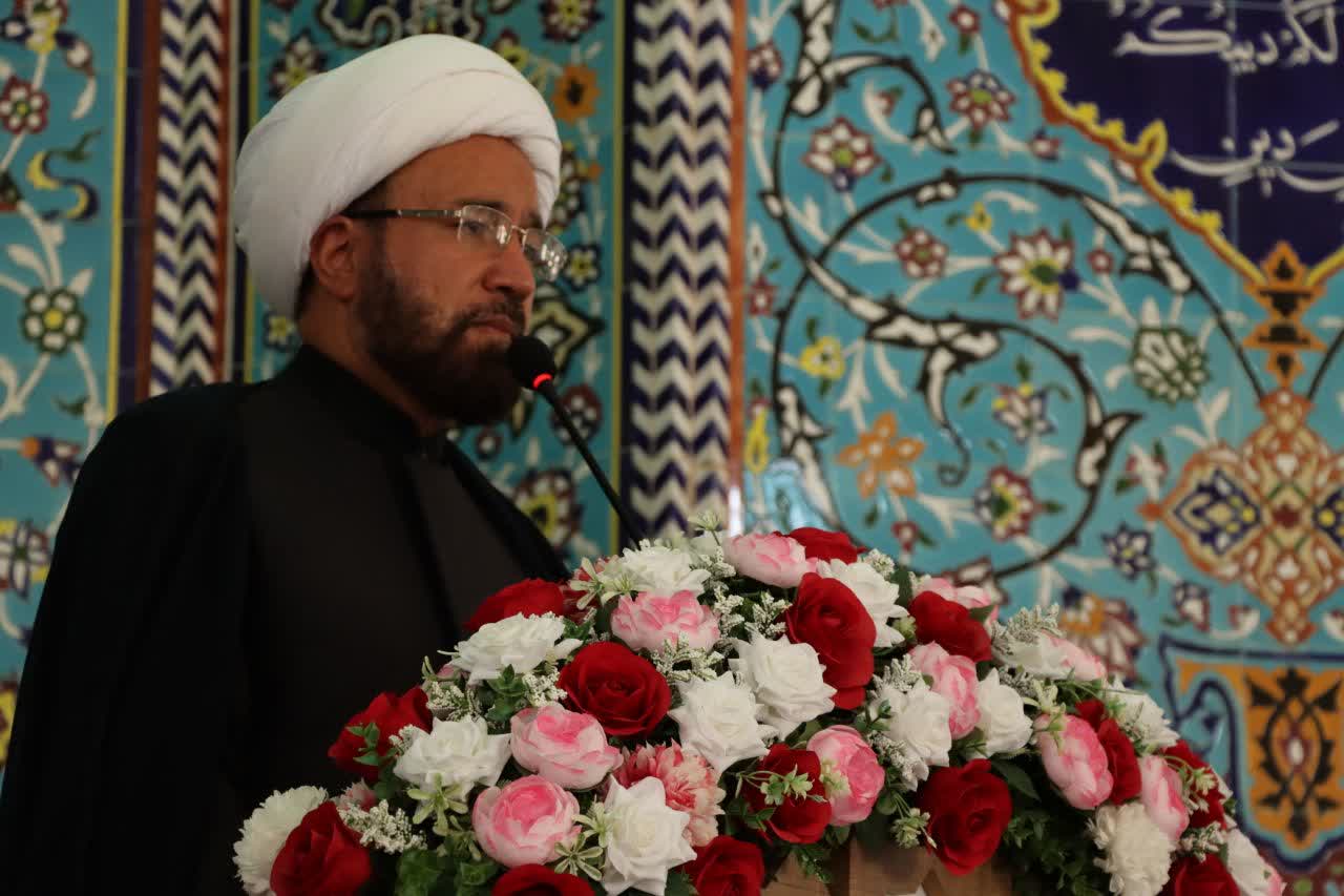 مسجد باید از «محل عبادی» به «پایگاه حل مسائل اجتماعی» تبدیل شود