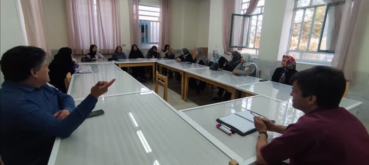 برگزاری شصتمین نشست بررسی و گفتگوی ادبیات داستانی